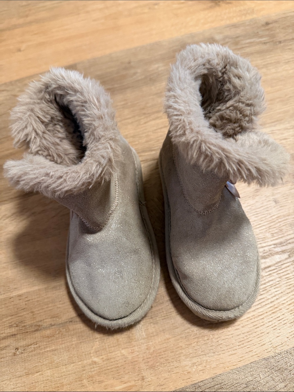 BEARPAW Toddler Girls Rose Gold Bow Boots